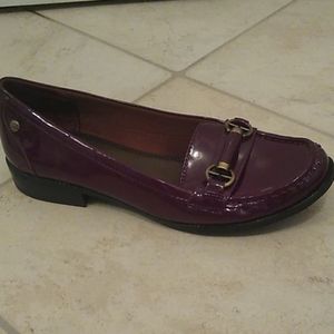 LifeStride Burgandy patent leather loafers